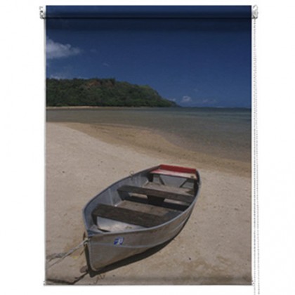 Boat on a beach printed blind